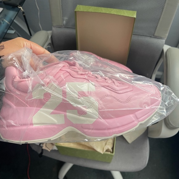 BNWT Gucci Rhyton 25 sneakers. Its Barbie era and this is the perfect shoe! - Picture 3 of 11